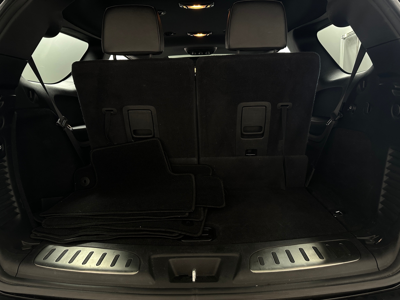 Thumbnail: 2021 Dodge Durango - 6
