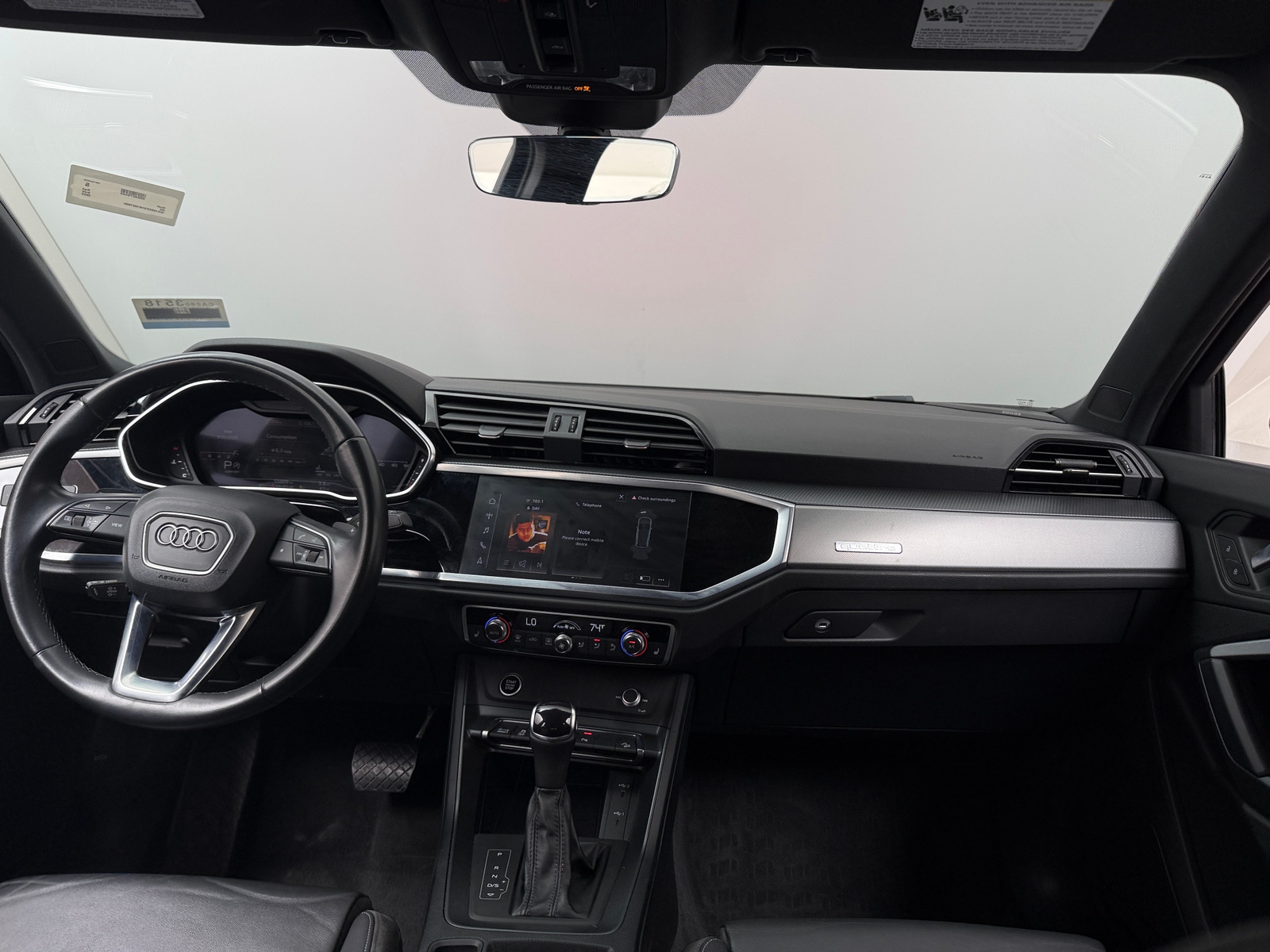 Thumbnail: 2022 Audi Q3 - 2