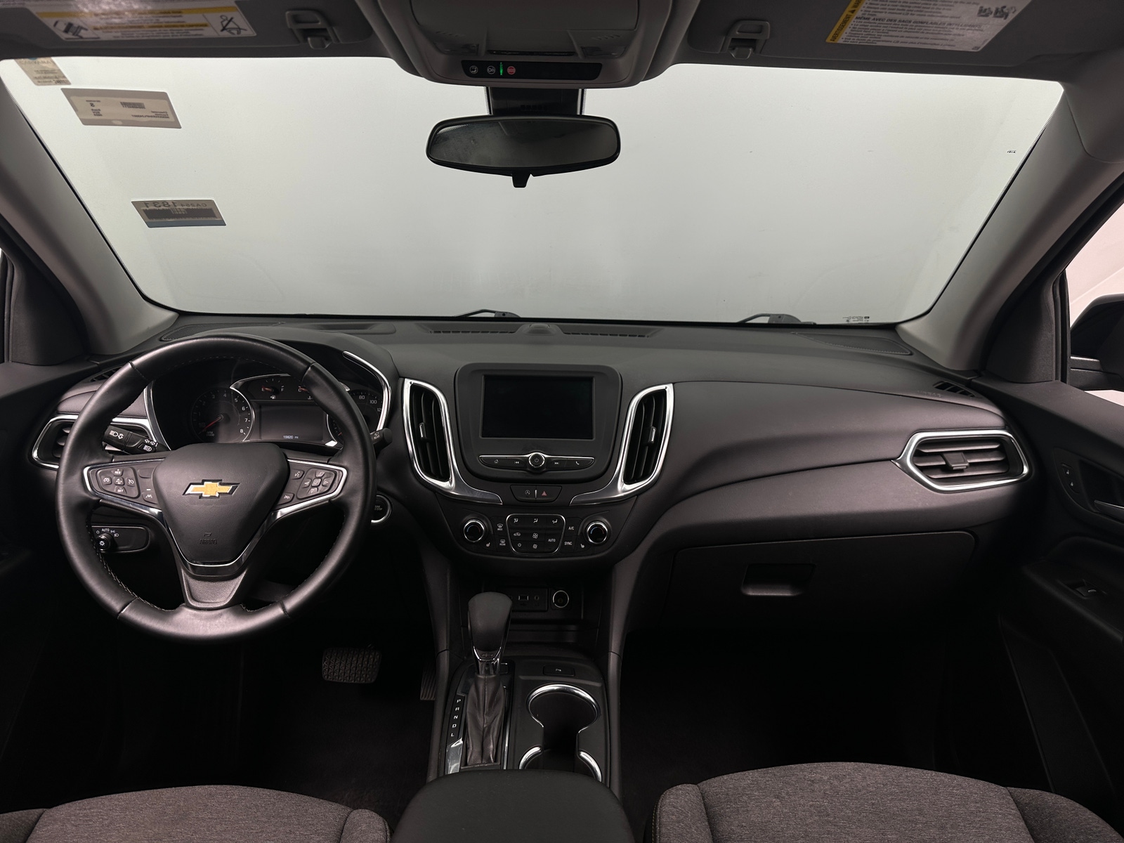 Thumbnail: 2023 Chevrolet Equinox - 3