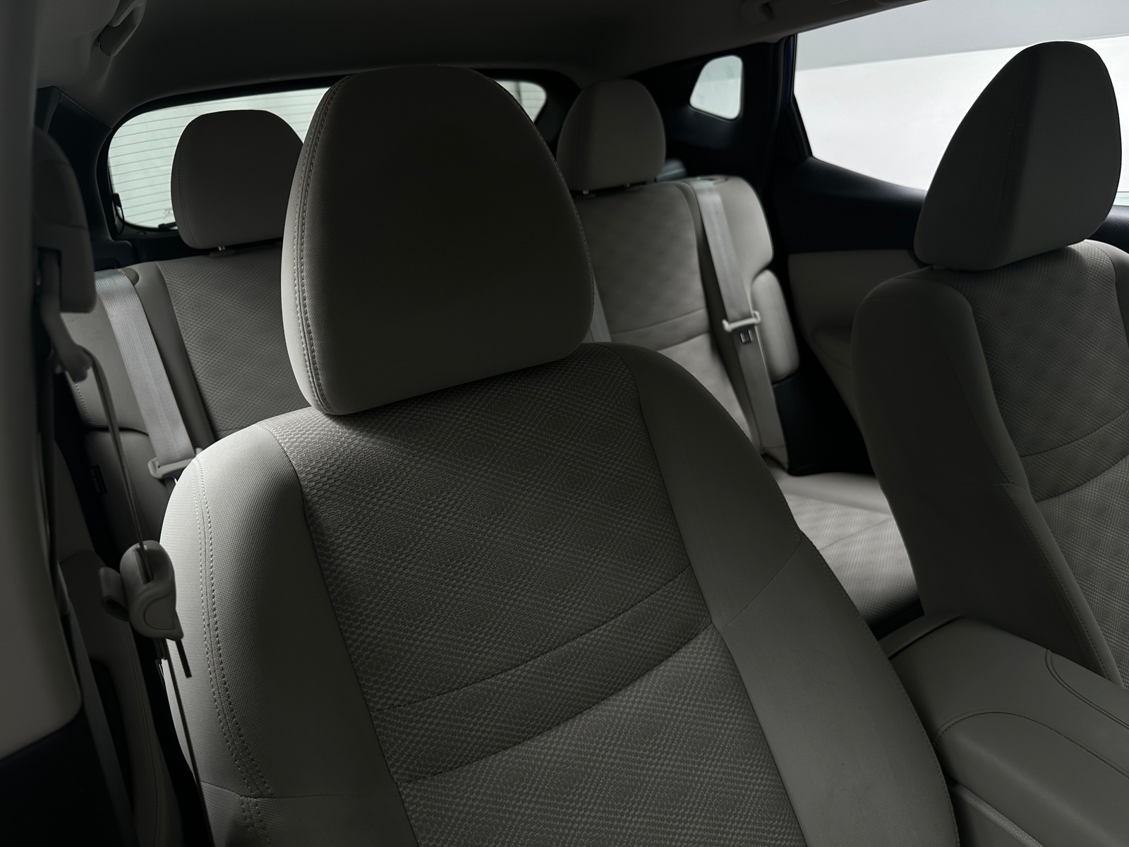 Thumbnail: 2020 Nissan Rogue Sport - 2