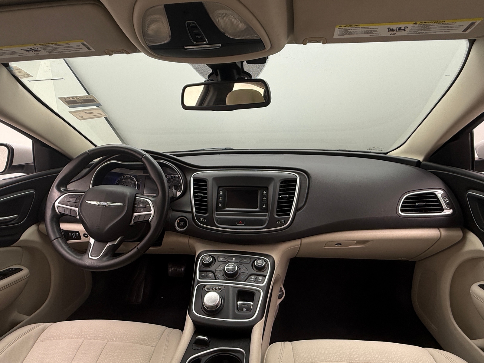 Thumbnail: 2015 Chrysler 200 - 3