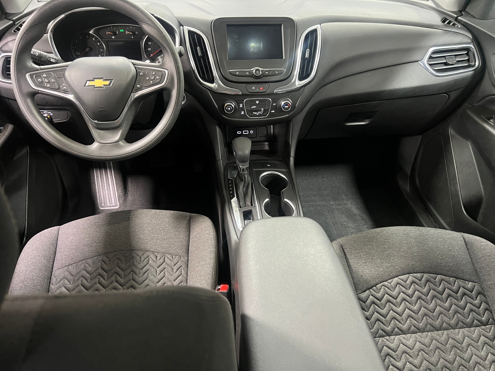 Thumbnail: 2023 Chevrolet Equinox - 3