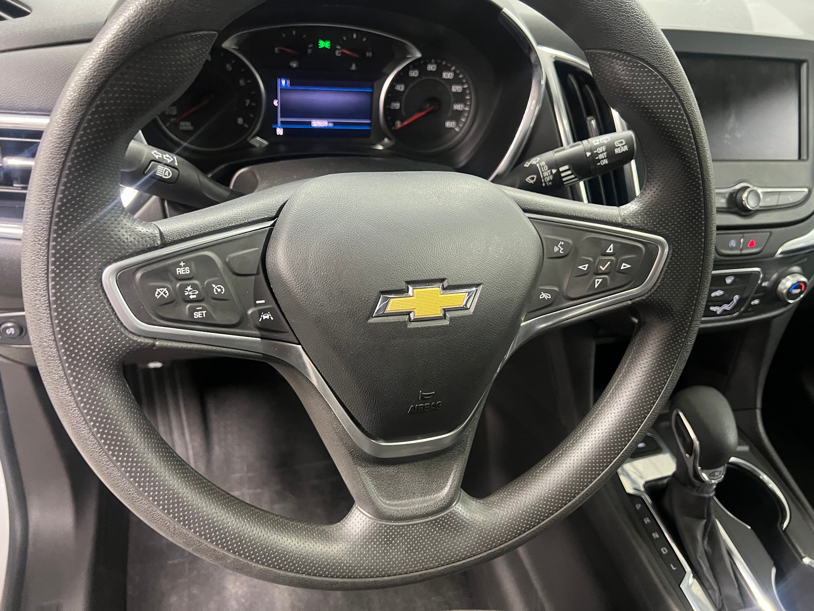 Thumbnail: 2023 Chevrolet Equinox - 5
