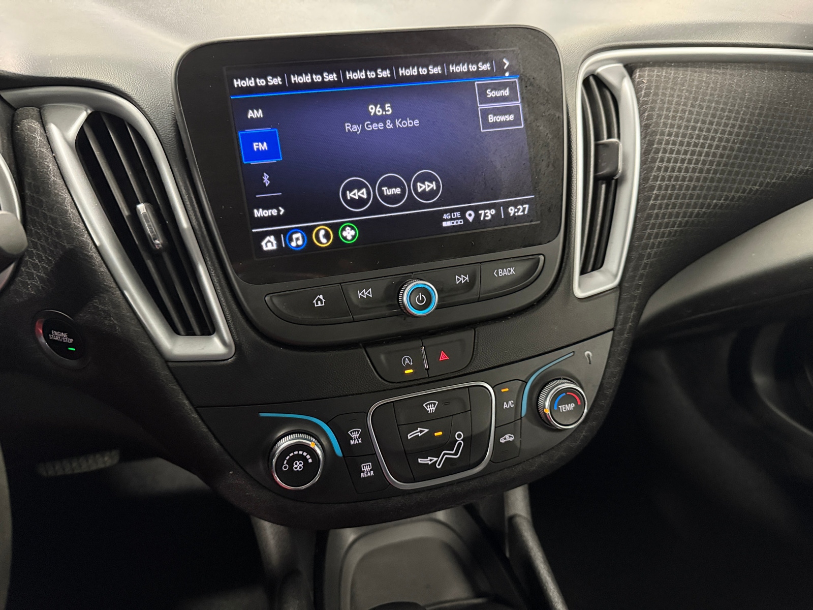 Thumbnail: 2023 Chevrolet Malibu - 4