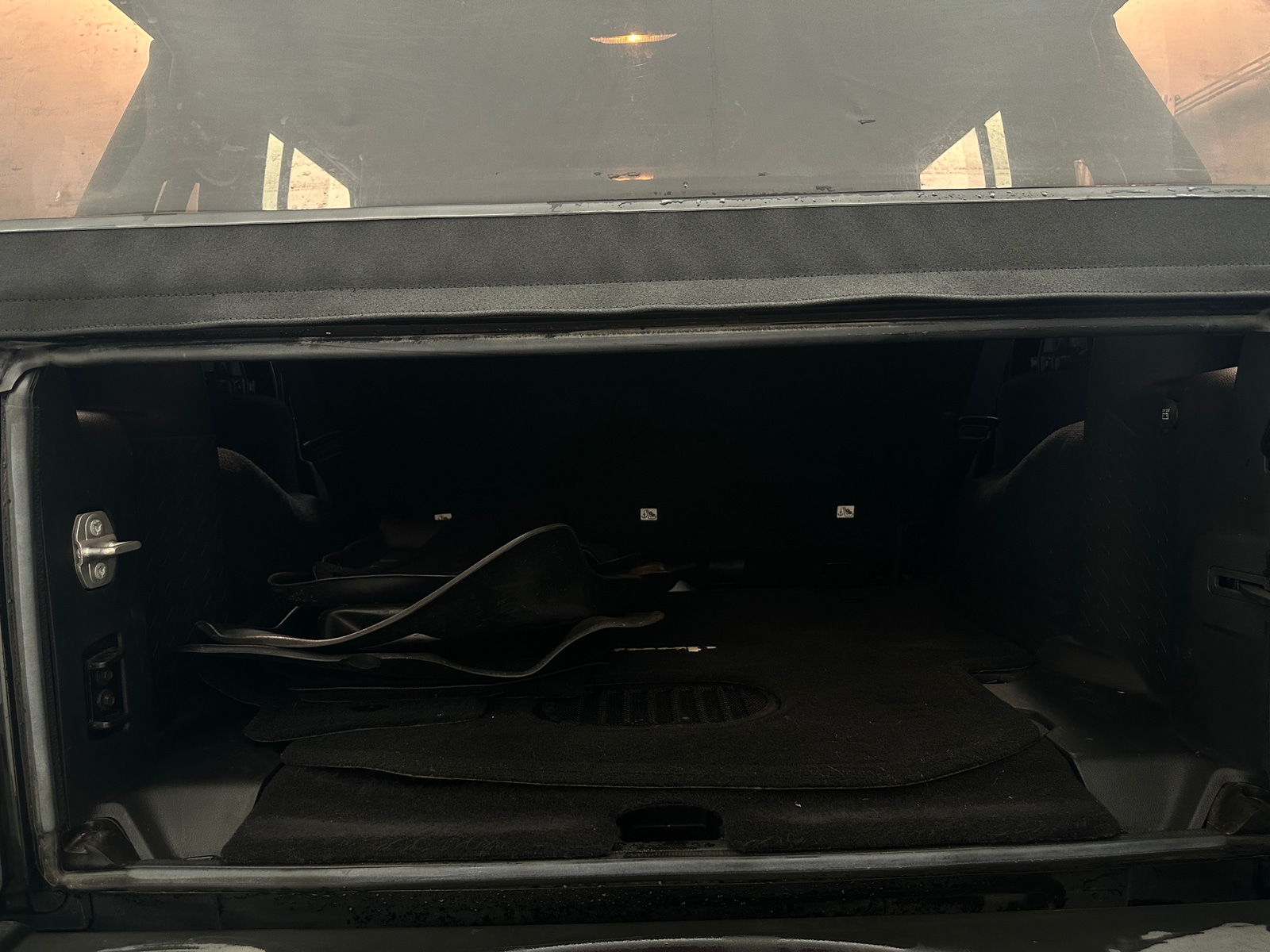 Thumbnail: 2016 Jeep Wrangler - 7