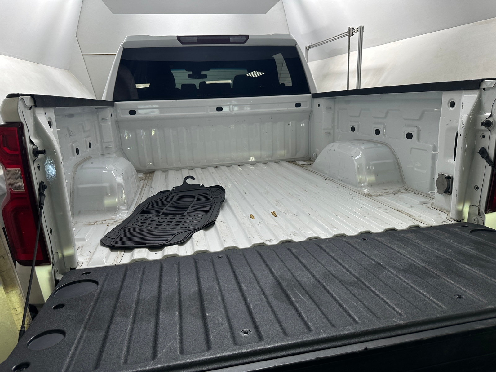 Thumbnail: 2021 Chevrolet Silverado 1500 - 7