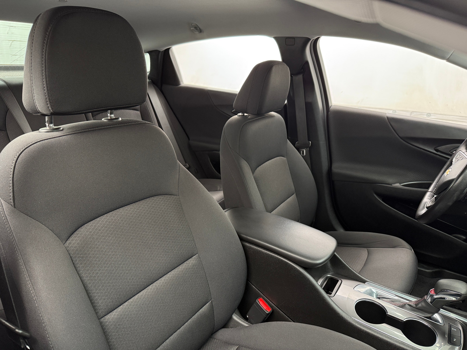 Thumbnail: 2021 Chevrolet Malibu - 2