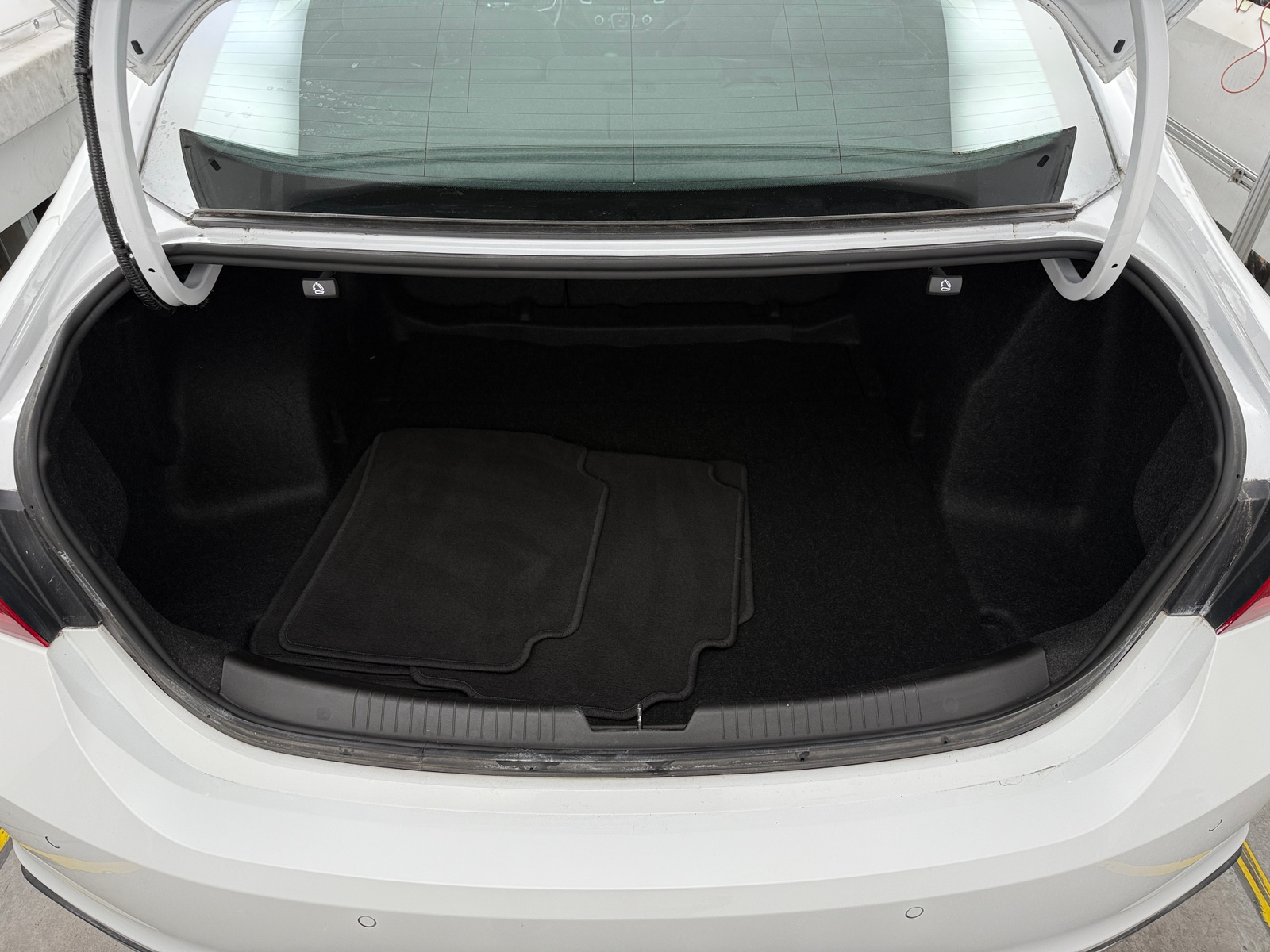 Thumbnail: 2021 Chevrolet Malibu - 7