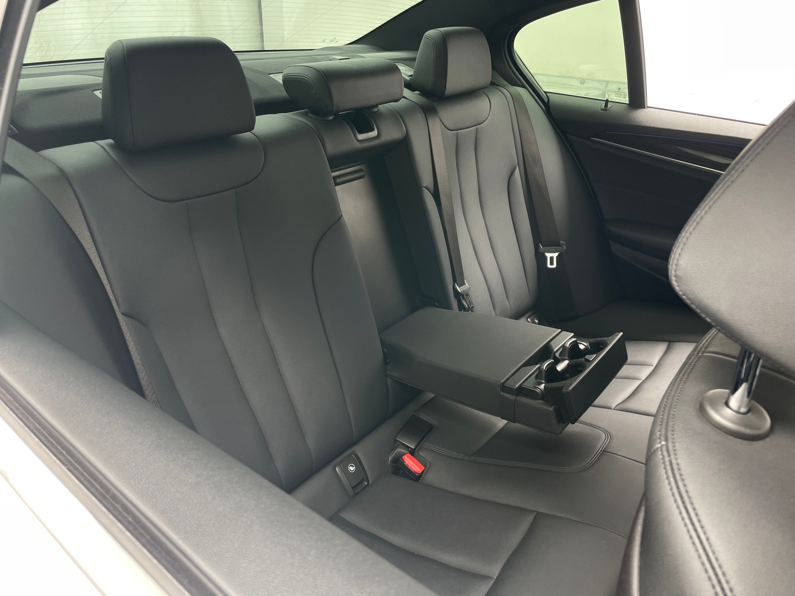Thumbnail: 2018 BMW 5 Series - 5