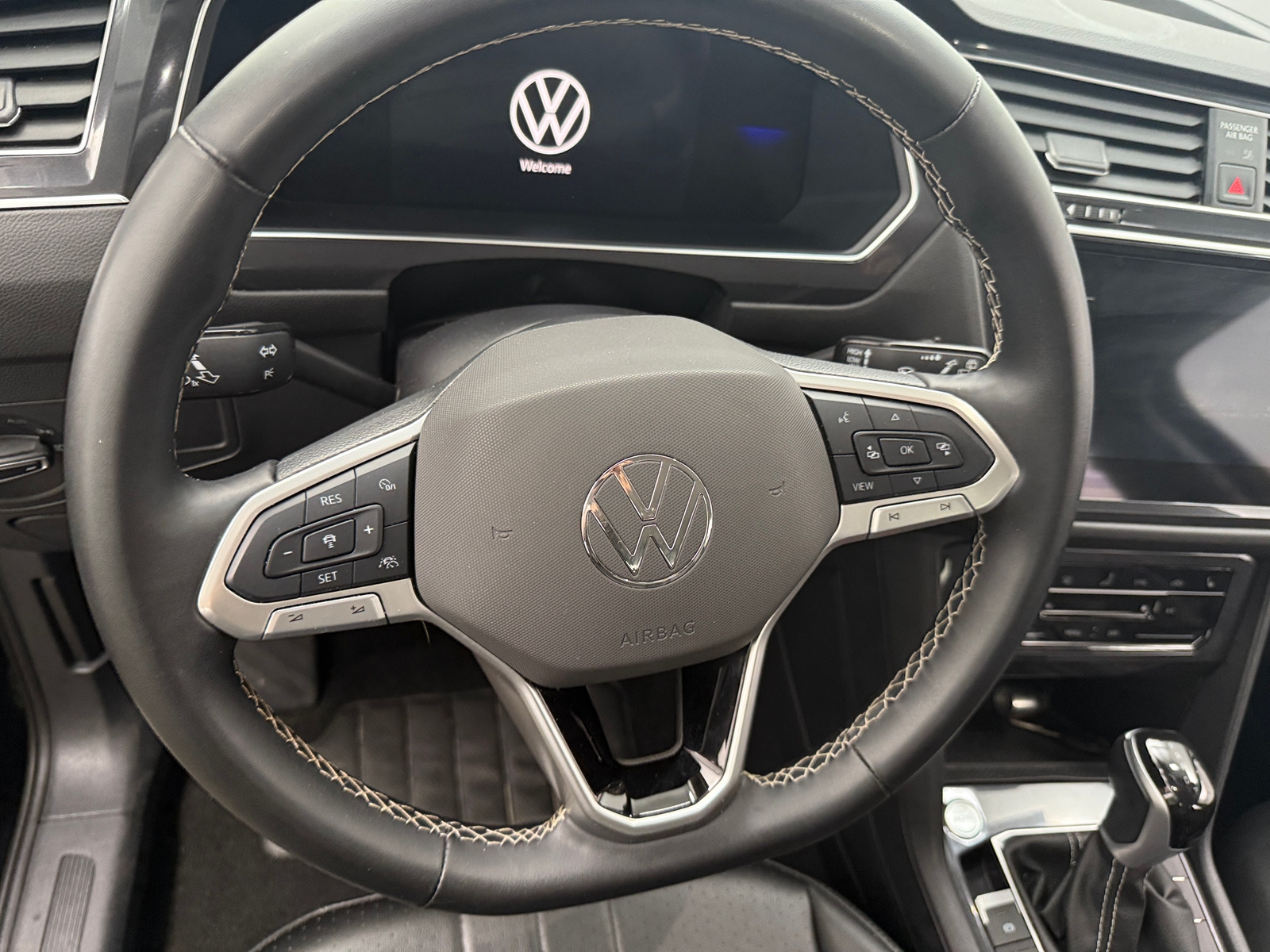 Thumbnail: 2024 Volkswagen Tiguan - 4