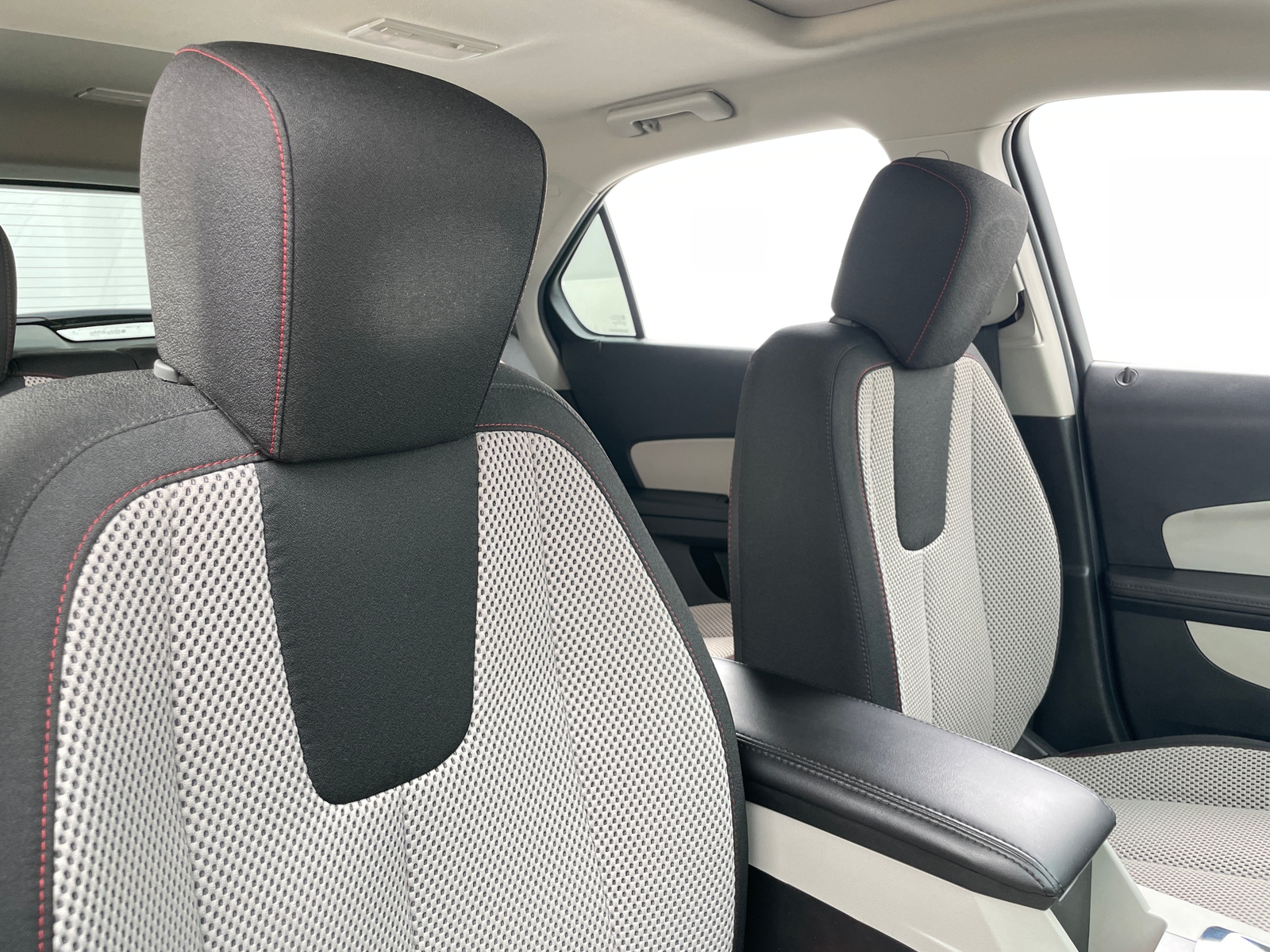 Thumbnail: 2016 Chevrolet Equinox - 2