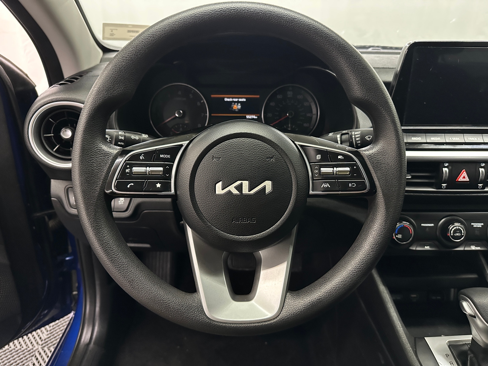 Thumbnail: 2023 Kia Forte - 5