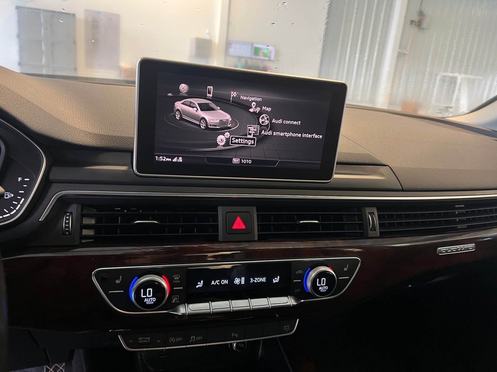 Thumbnail: 2019 Audi A4 - 3