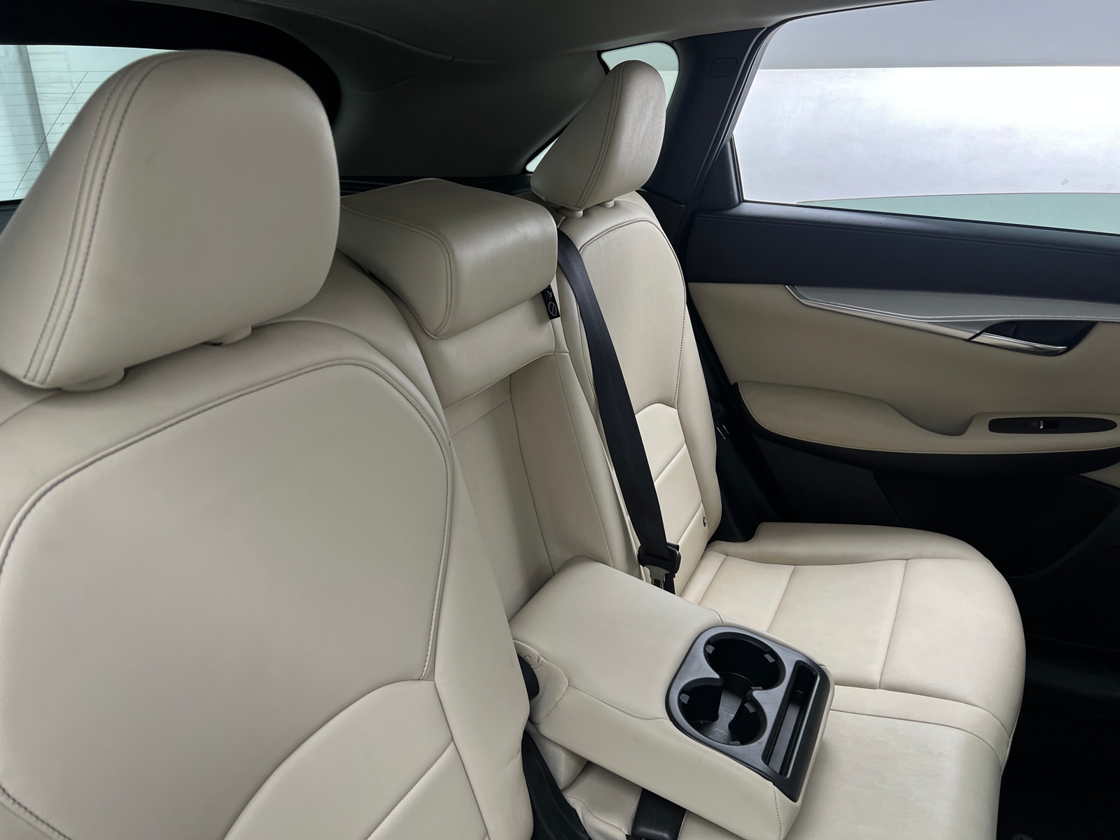 Thumbnail: 2019 INFINITI QX50 - 5