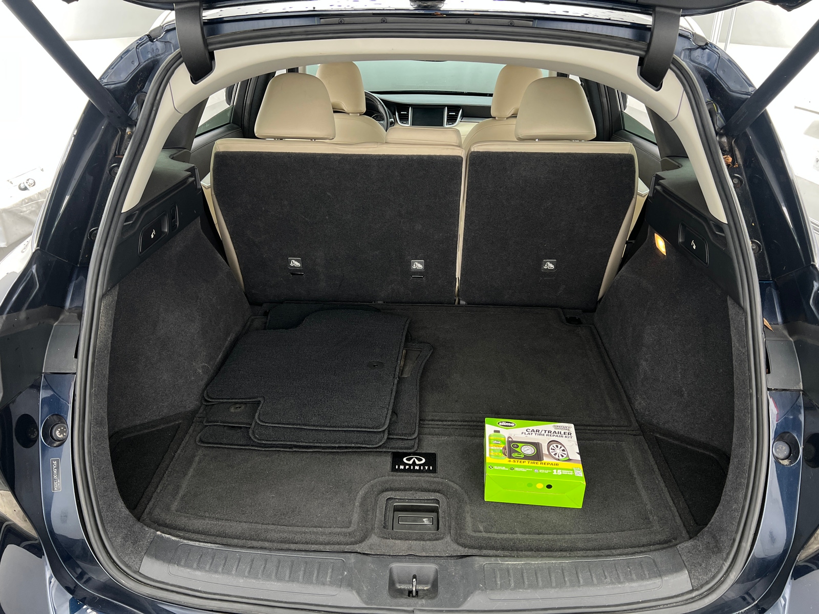 Thumbnail: 2019 INFINITI QX50 - 6