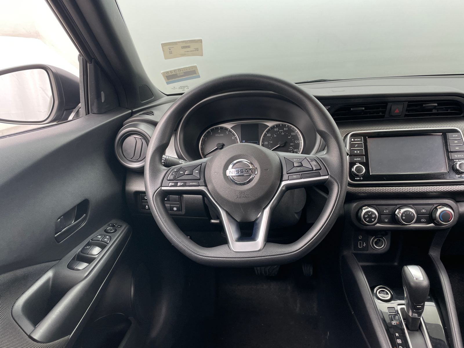 Thumbnail: 2020 Nissan Kicks - 5