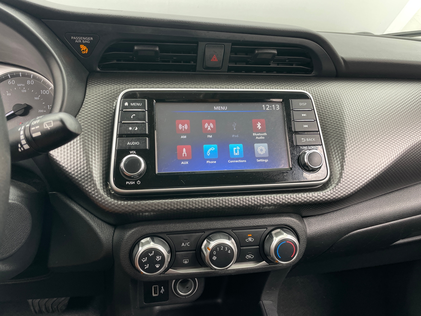 Thumbnail: 2020 Nissan Kicks - 4