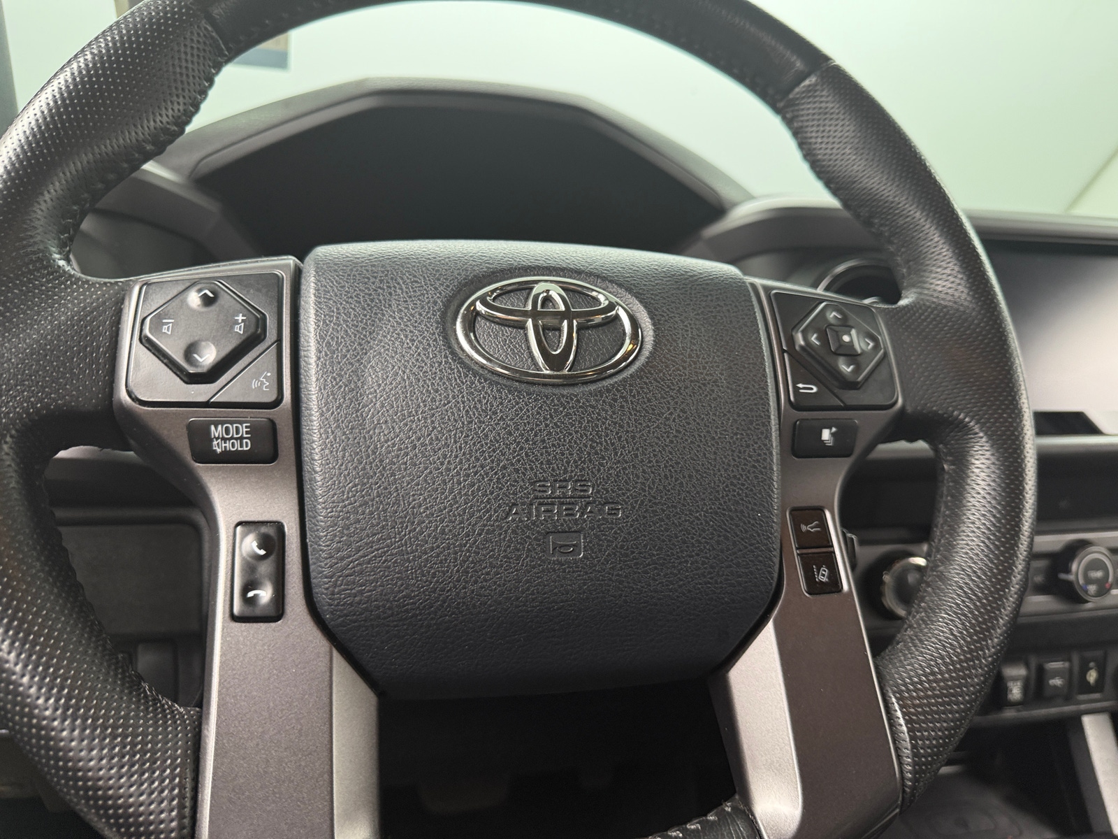 Thumbnail: 2020 Toyota Tacoma - 5