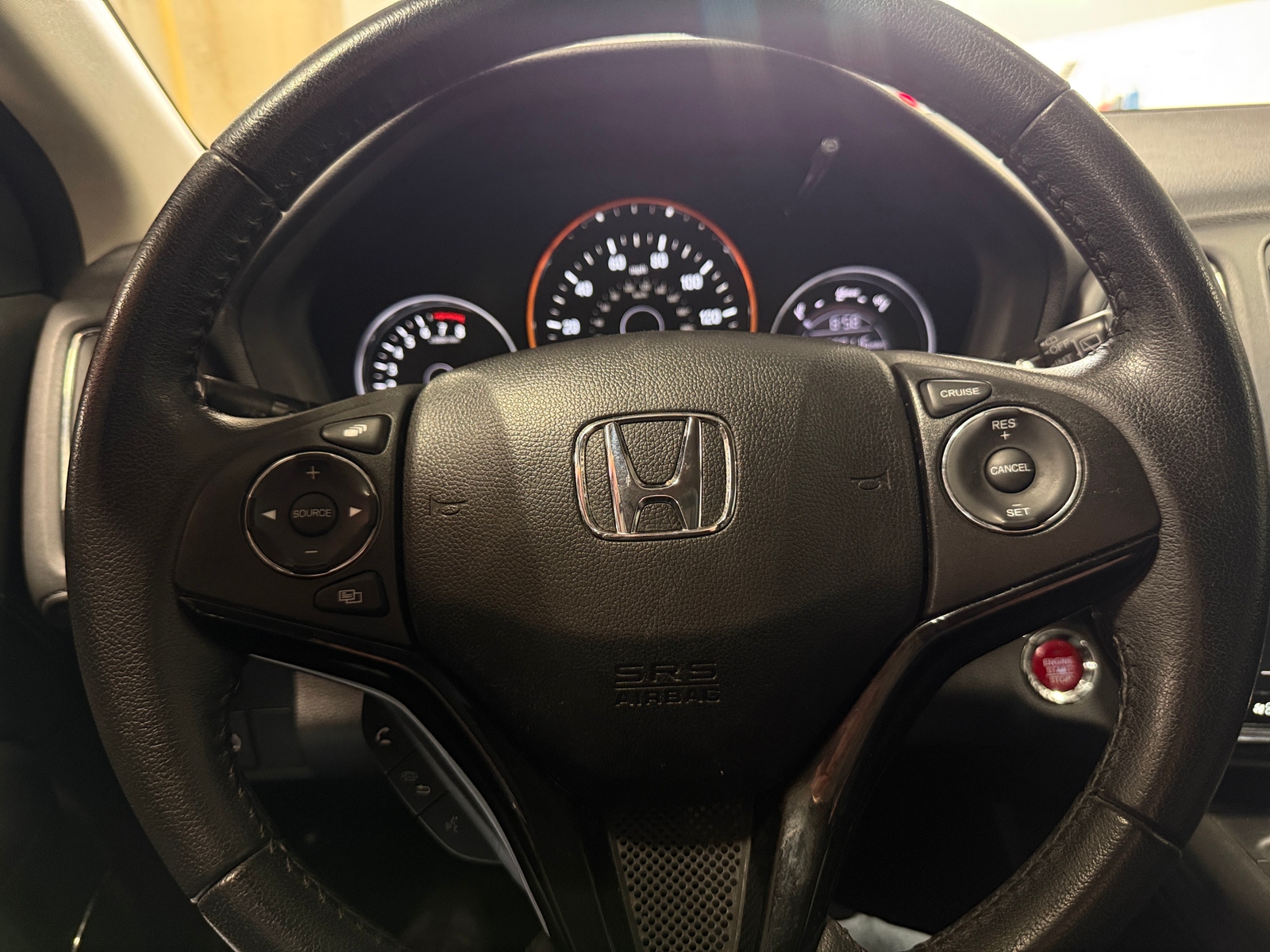 Thumbnail: 2016 Honda HR-V - 4