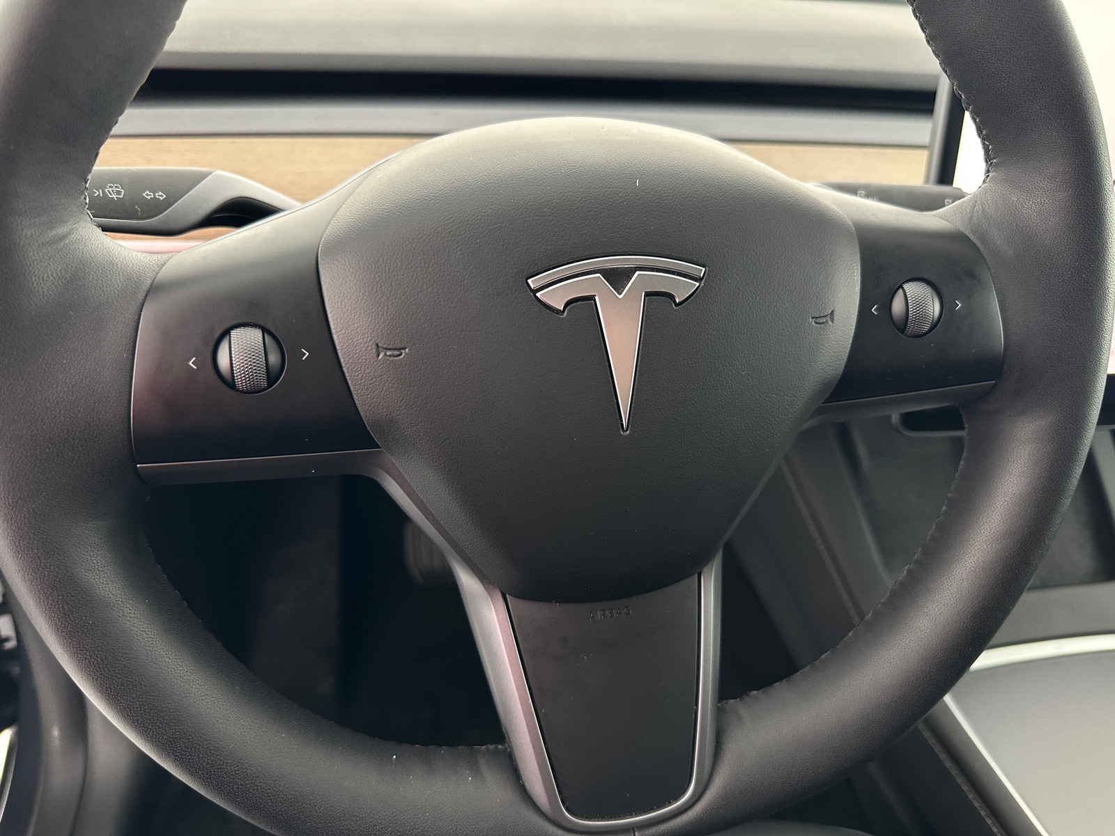 Thumbnail: 2023 Tesla Model Y - 4