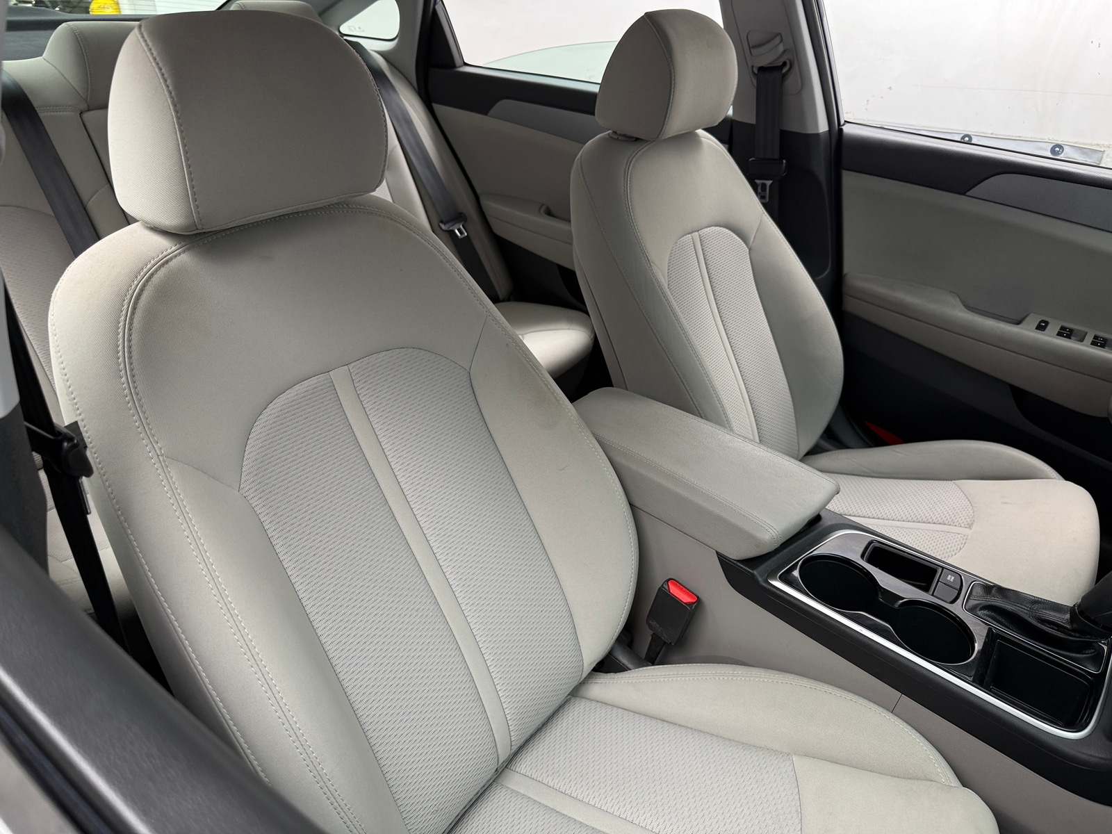 Thumbnail: 2019 Hyundai Sonata - 2