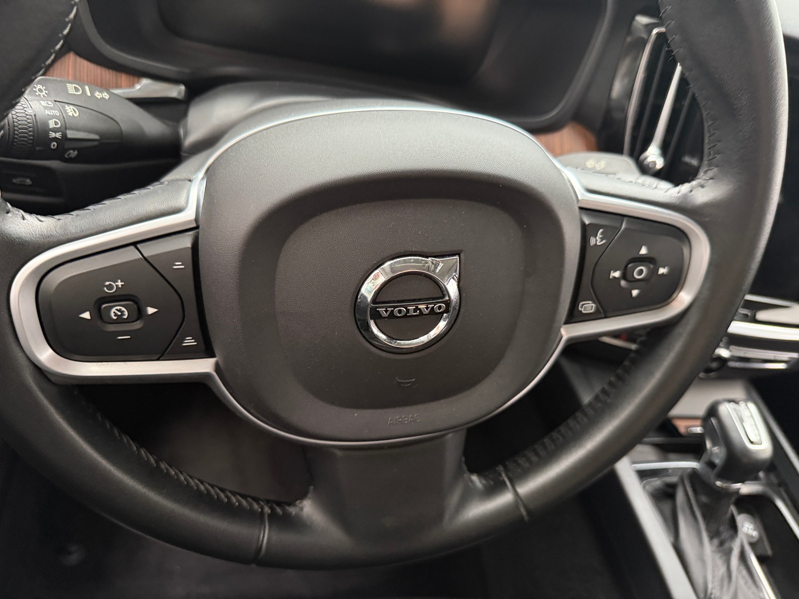 Thumbnail: 2021 Volvo S60 - 4