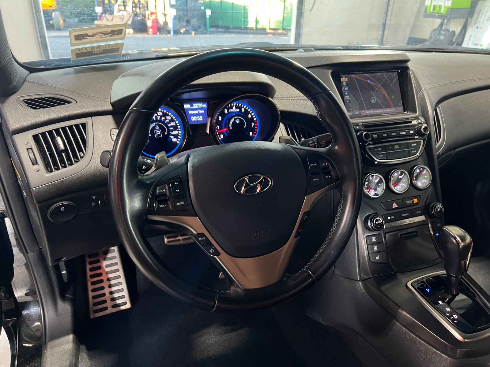 Thumbnail: 2016 Hyundai Genesis - 3
