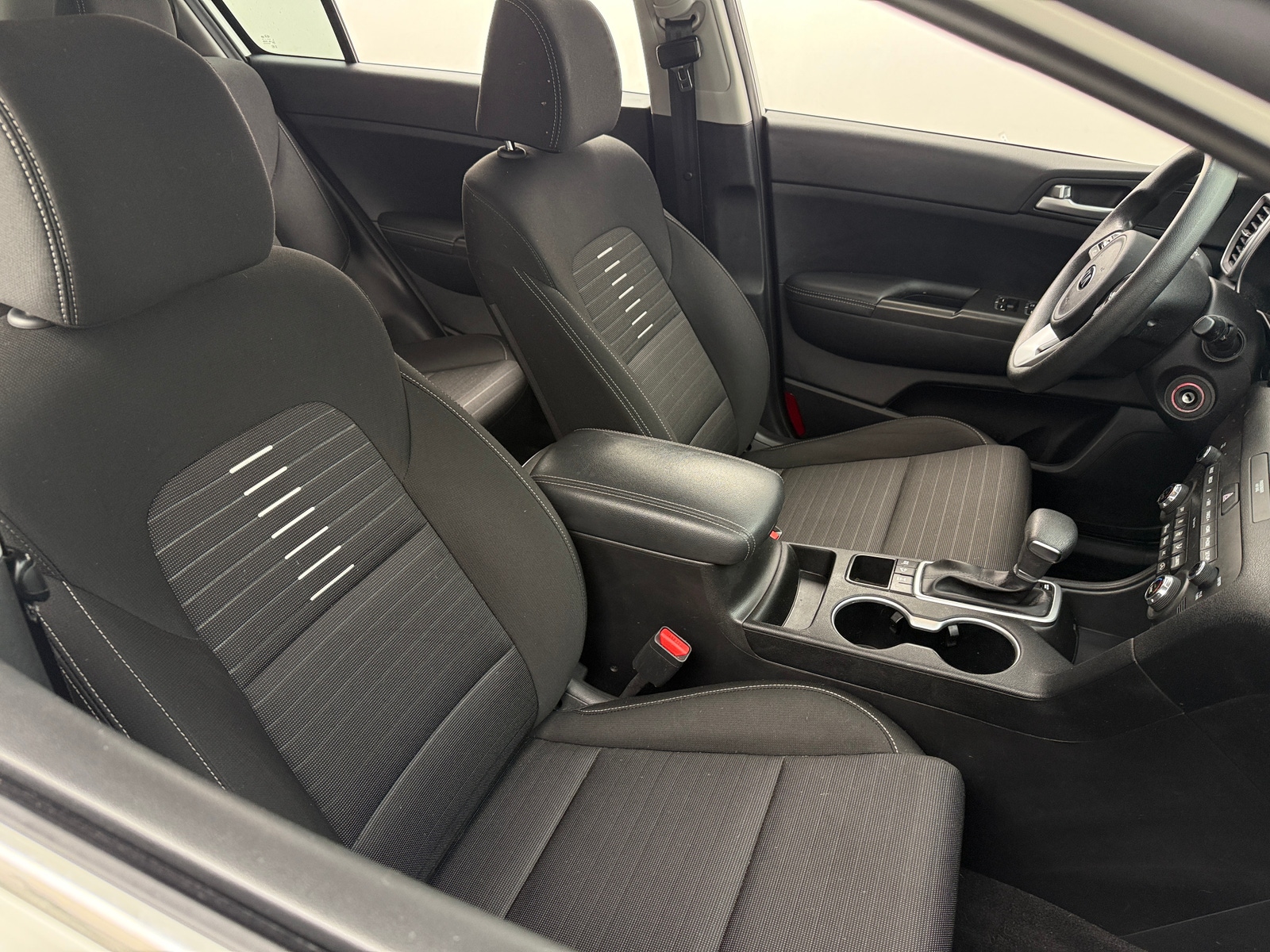 Thumbnail: 2021 Kia Sportage - 2
