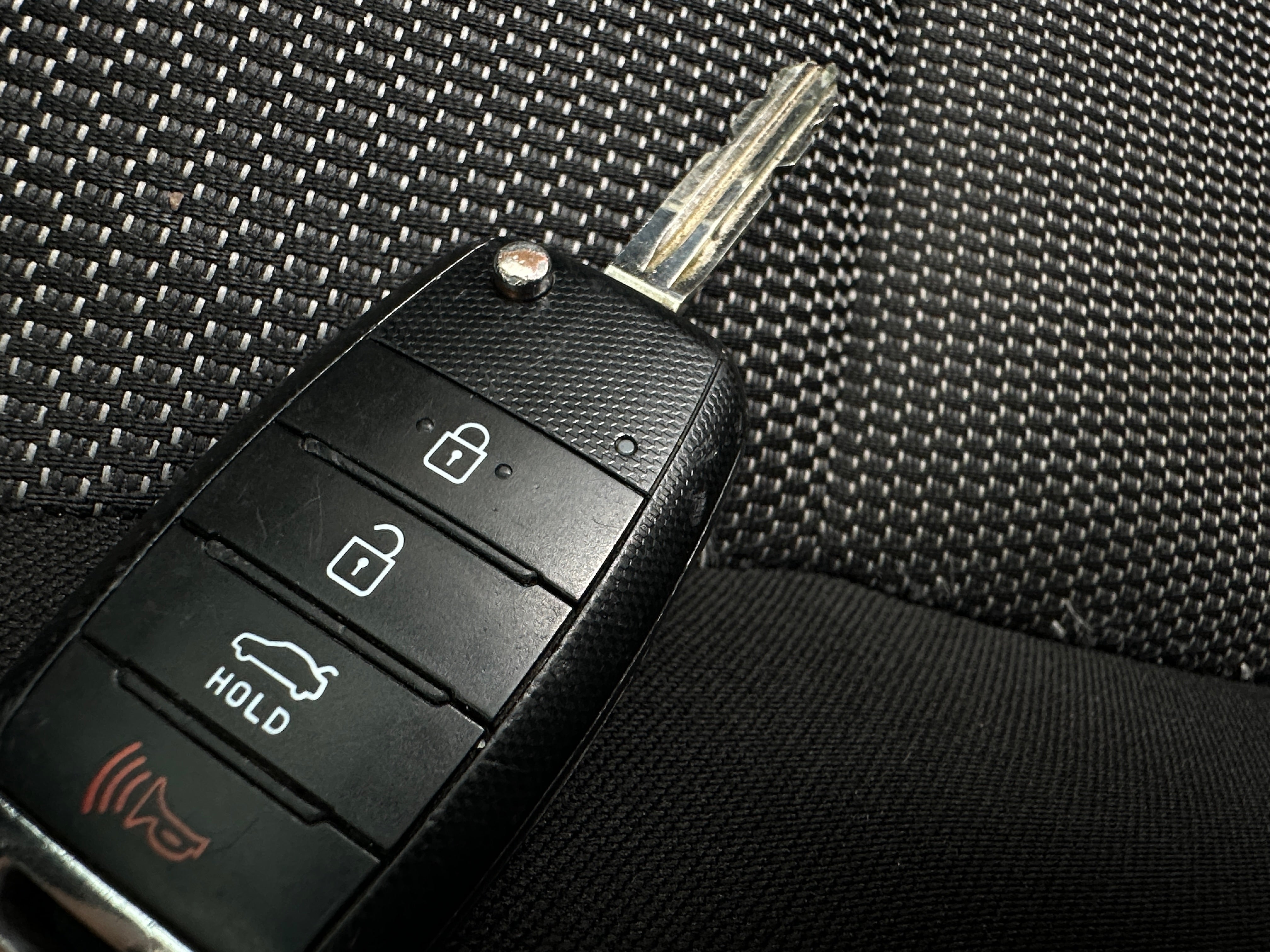 Used 2018 Kia FORTE LX with VIN 3KPFK4A74JE179854 for sale in Oak Creek, WI