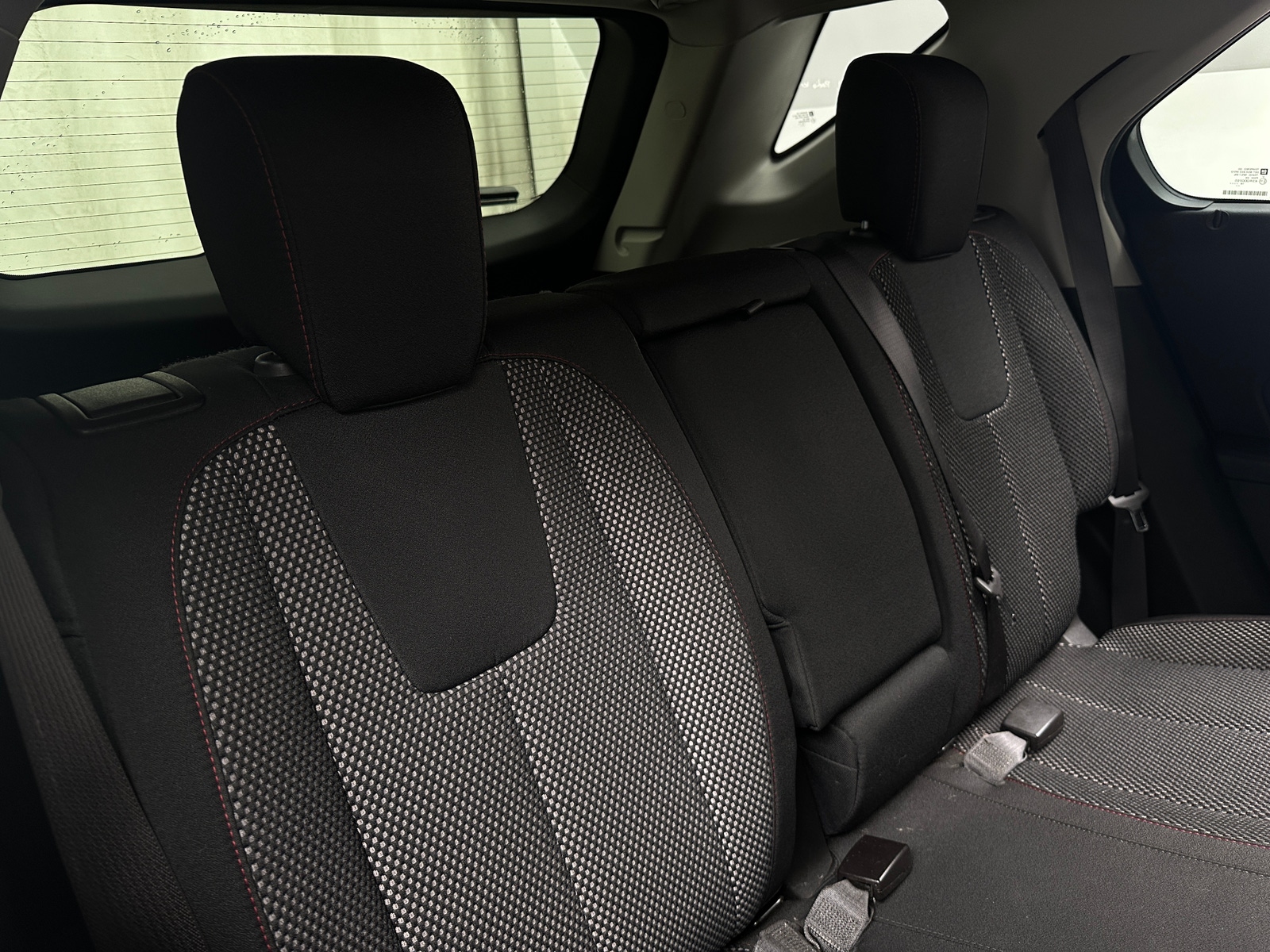Thumbnail: 2017 Chevrolet Equinox - 6