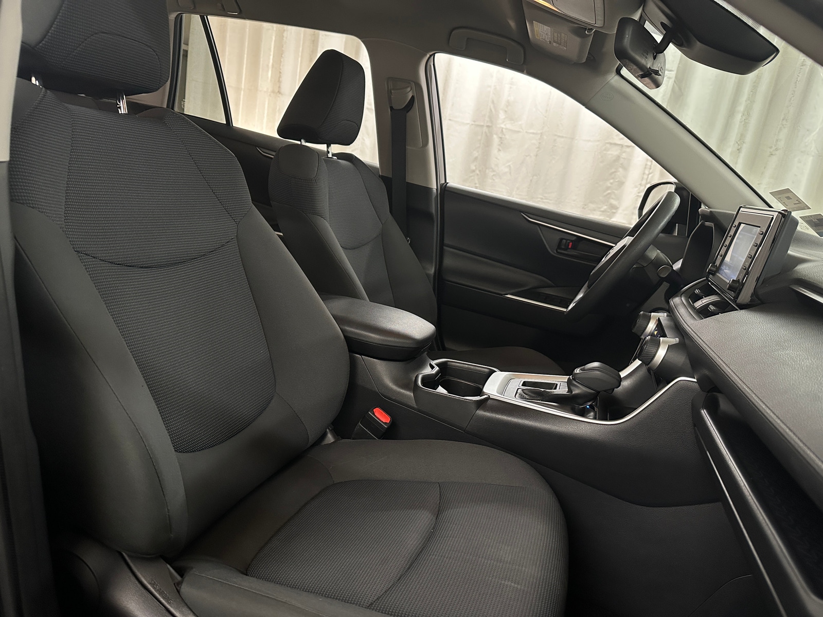 Thumbnail: 2019 Toyota RAV4 - 2