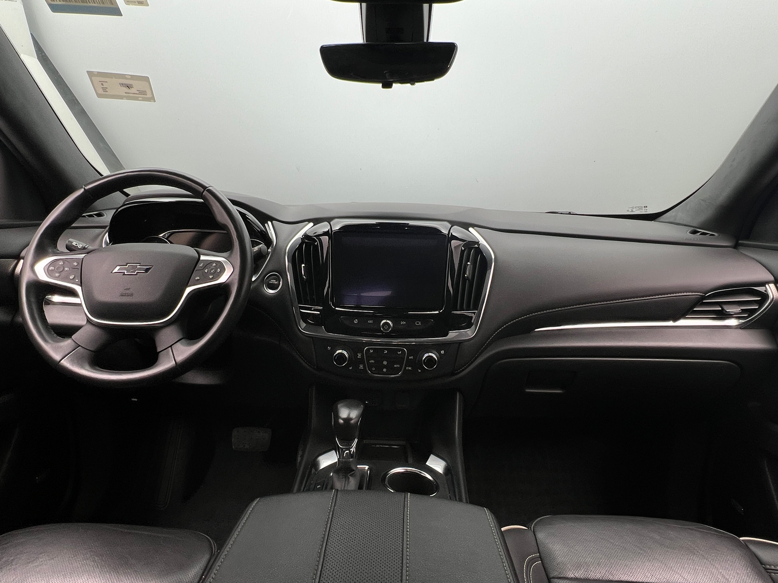 Thumbnail: 2022 Chevrolet Traverse - 2