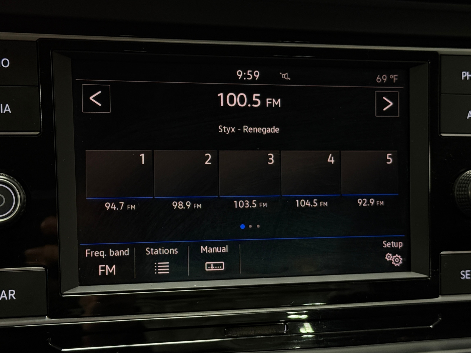 Thumbnail: 2019 Volkswagen Jetta - 4