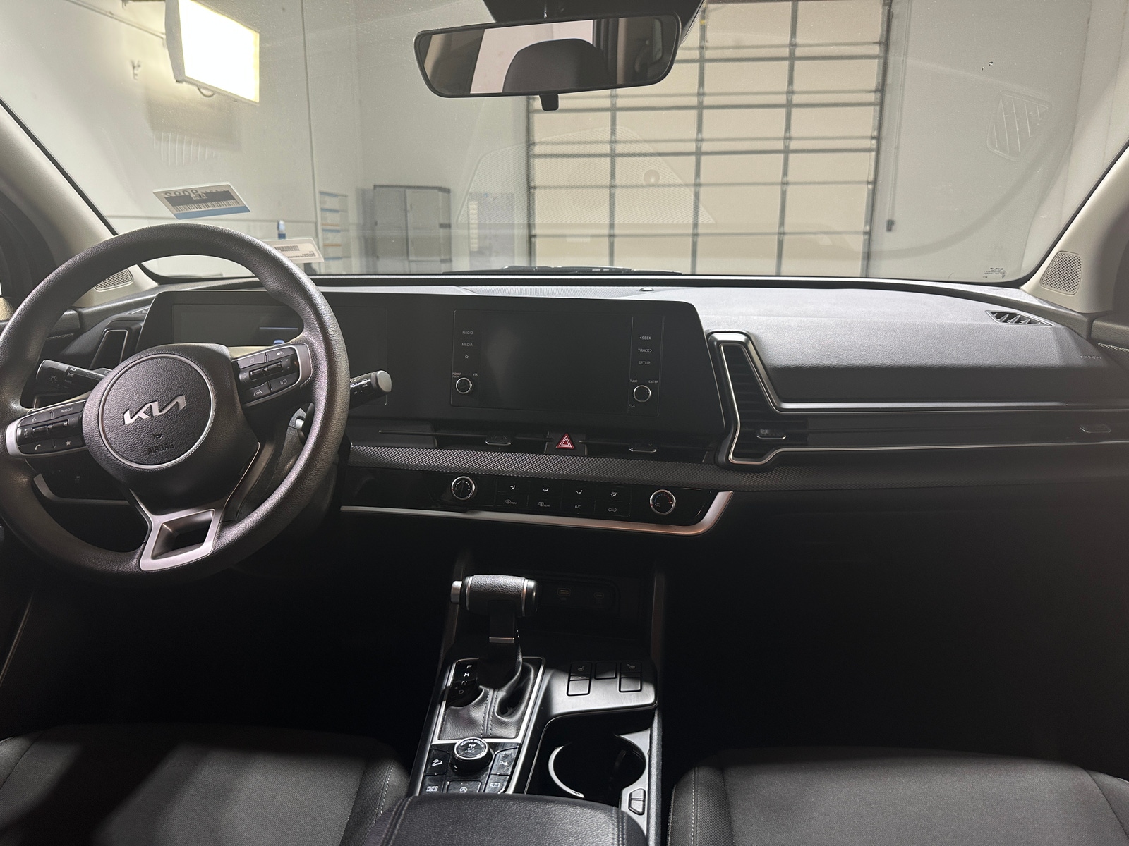 Thumbnail: 2024 Kia Sportage - 3