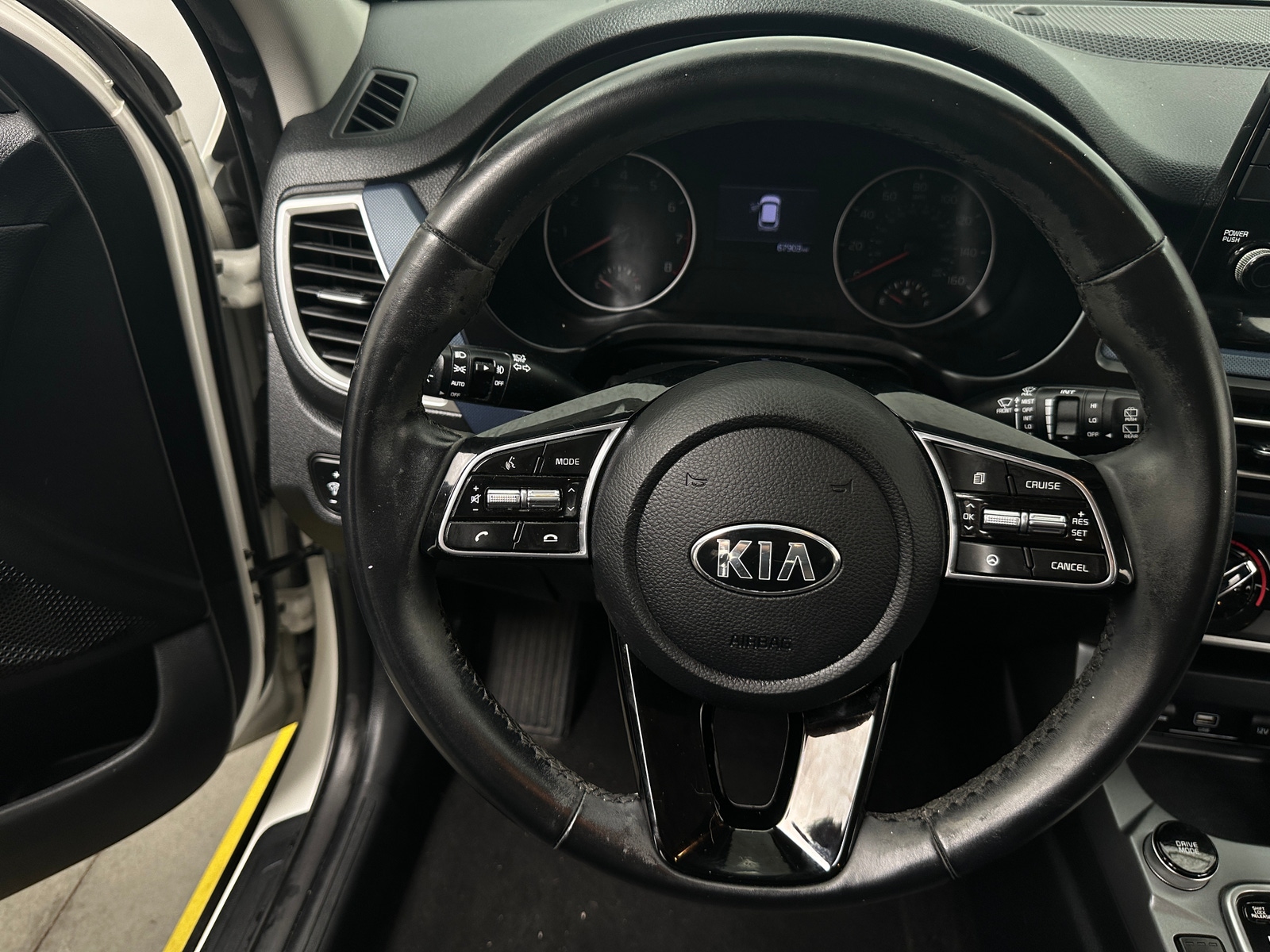 Thumbnail: 2021 Kia Seltos - 4
