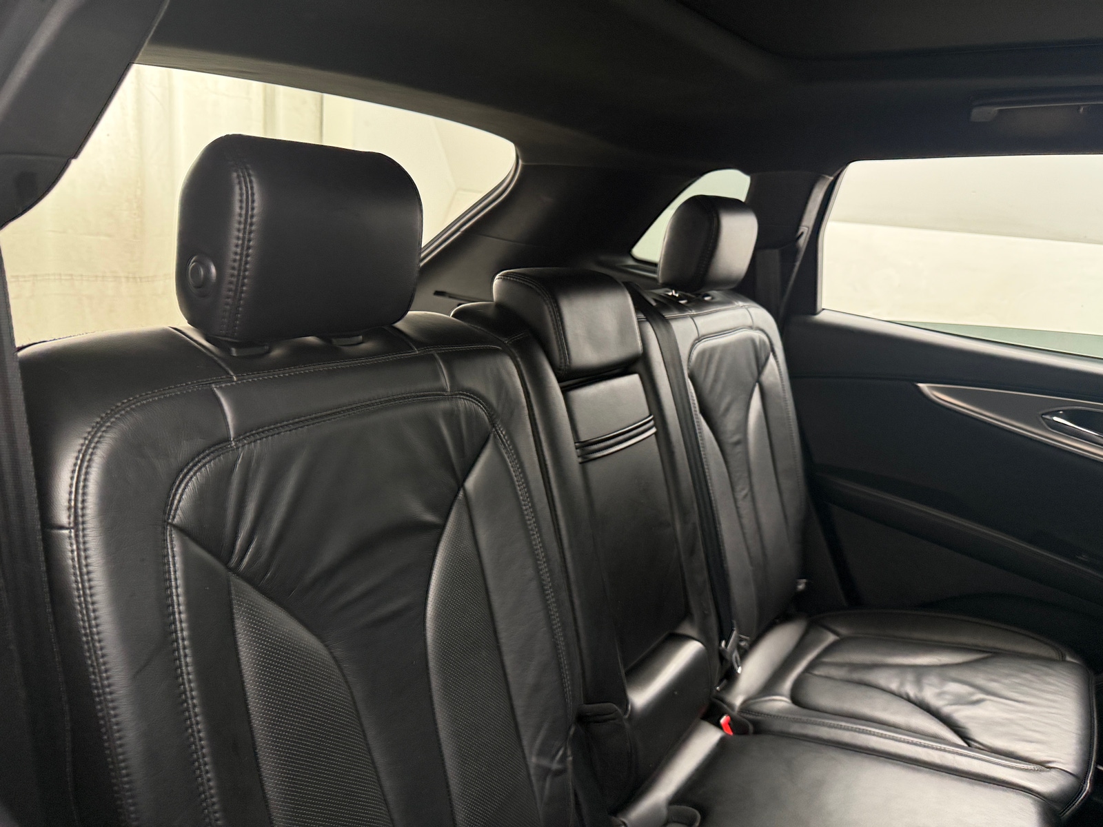 Thumbnail: 2016 Lincoln MKX - 5
