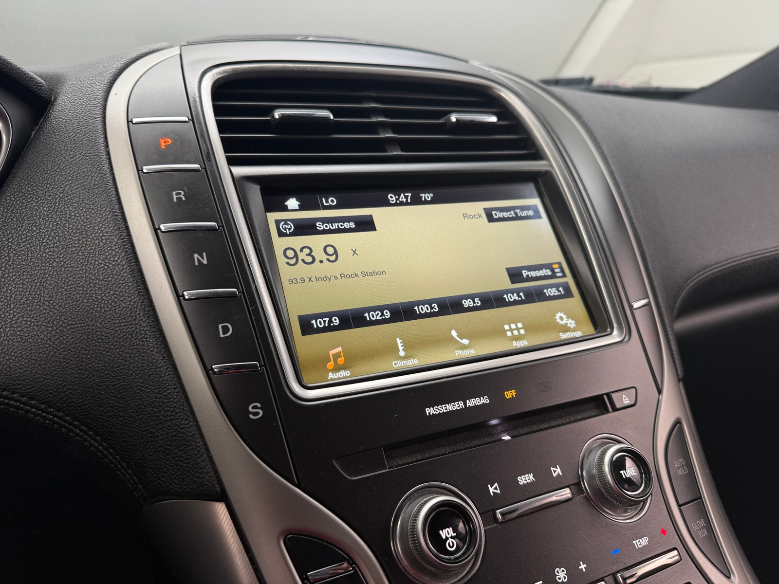 Thumbnail: 2016 Lincoln MKX - 3