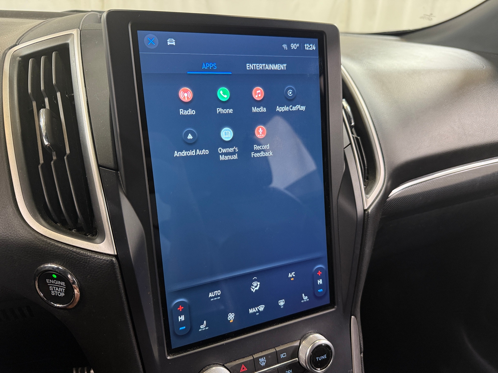 Thumbnail: 2022 Ford Edge - 3