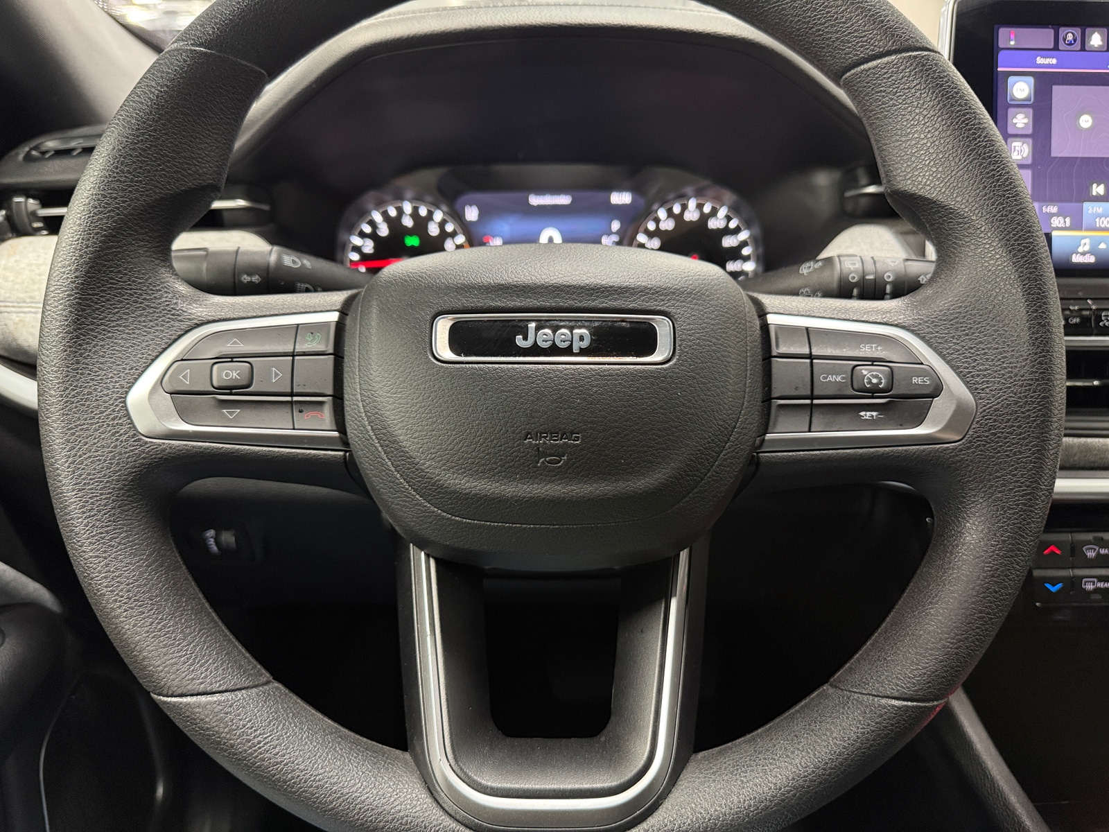 Thumbnail: 2023 Jeep Compass - 5