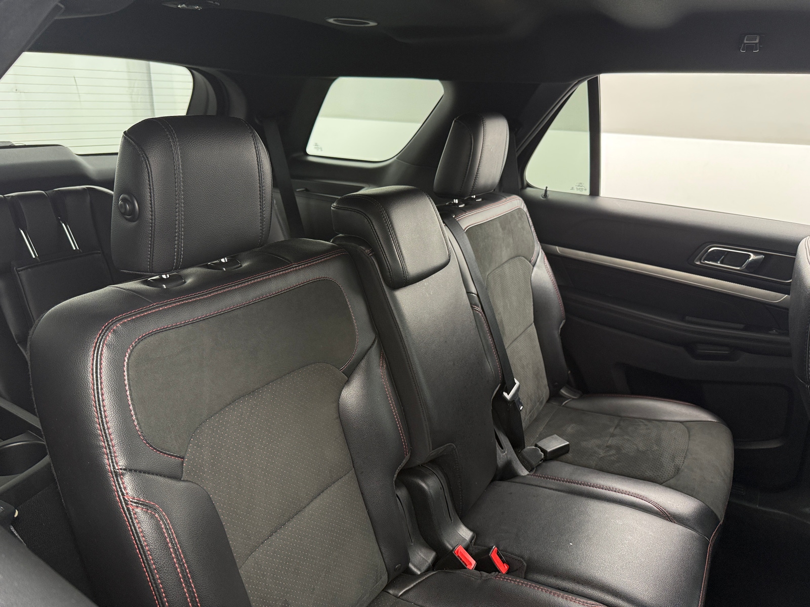 Thumbnail: 2019 Ford Explorer - 6
