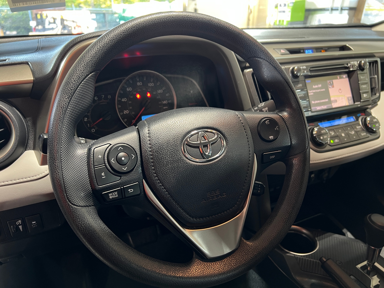 Thumbnail: 2015 Toyota RAV4 - 5