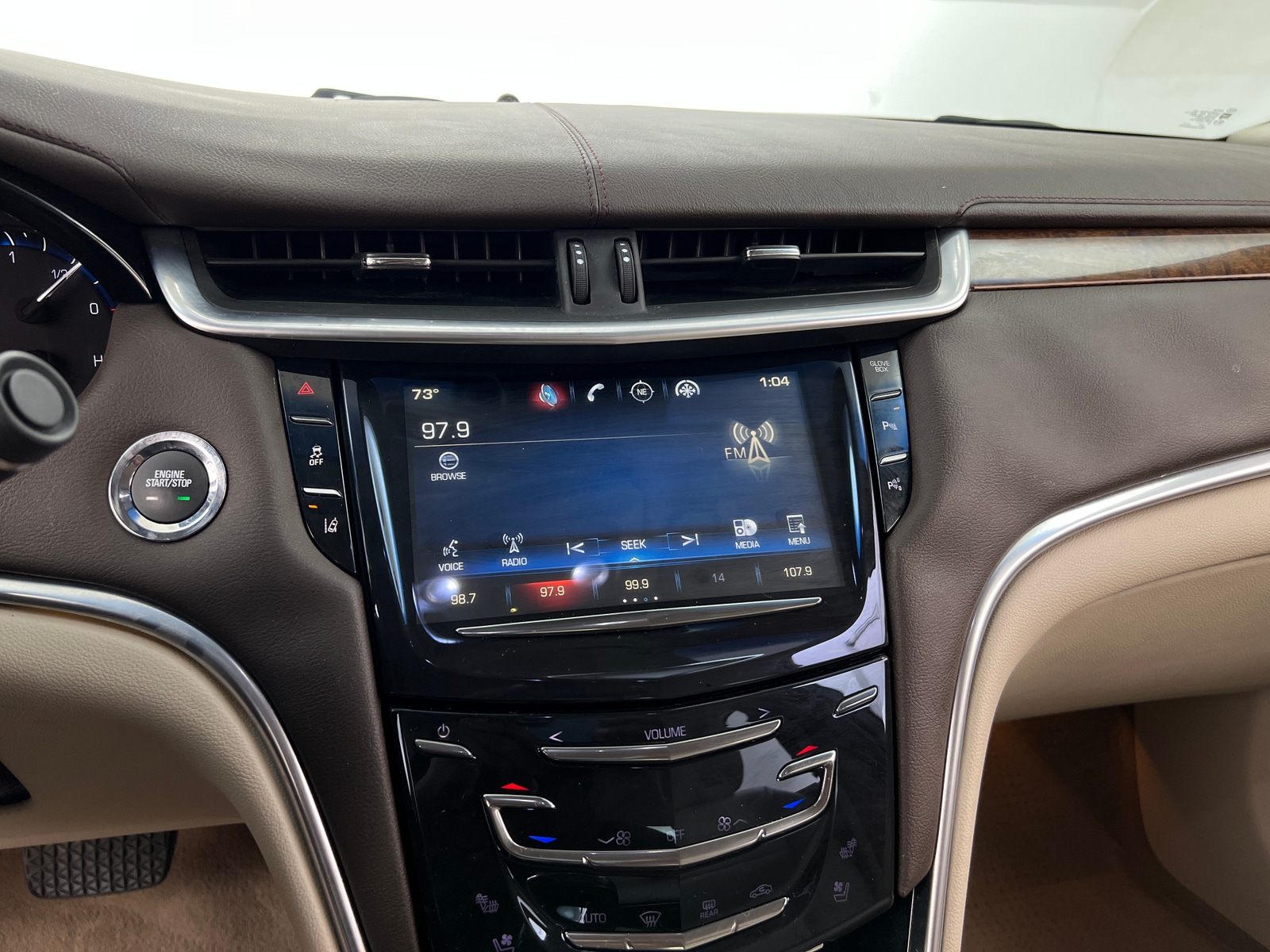 Thumbnail: 2014 Cadillac XTS - 3