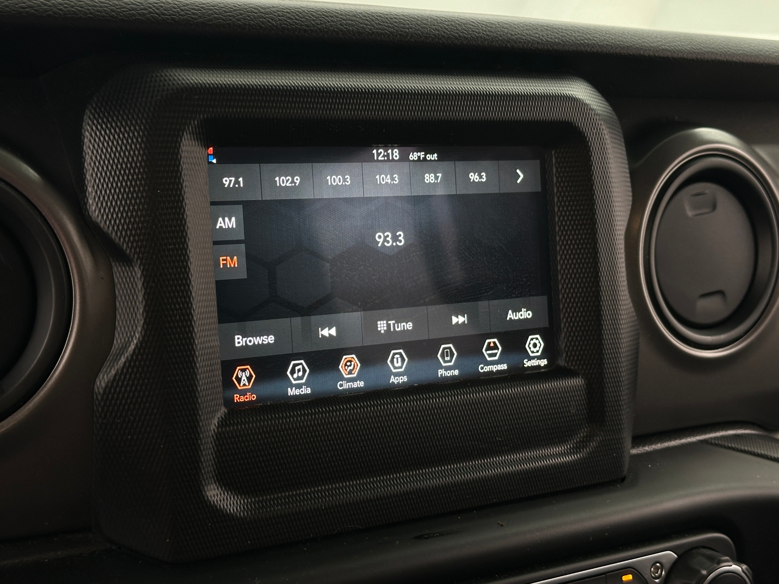 Thumbnail: 2023 Jeep Wrangler - 4
