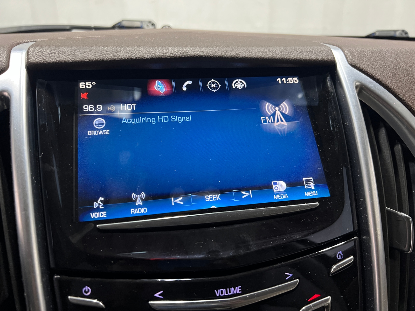 Thumbnail: 2014 Cadillac SRX - 3