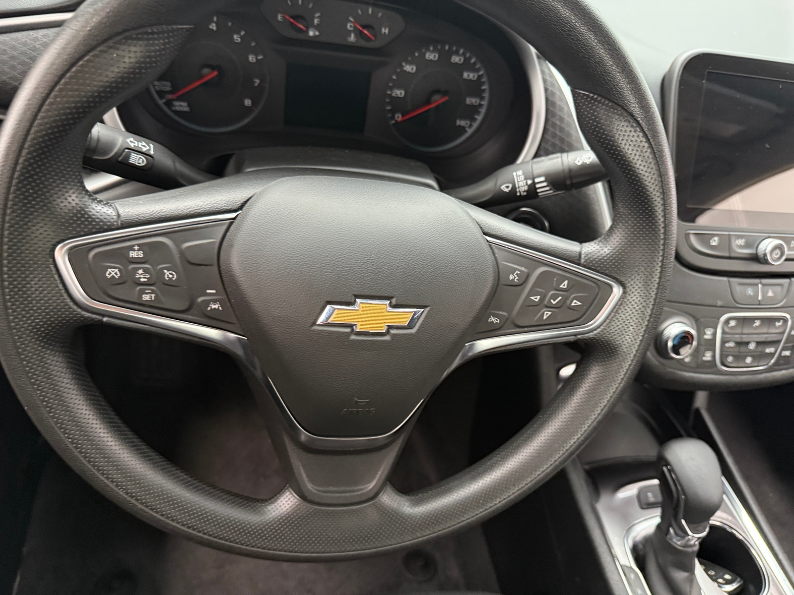 Thumbnail: 2024 Chevrolet Malibu - 5