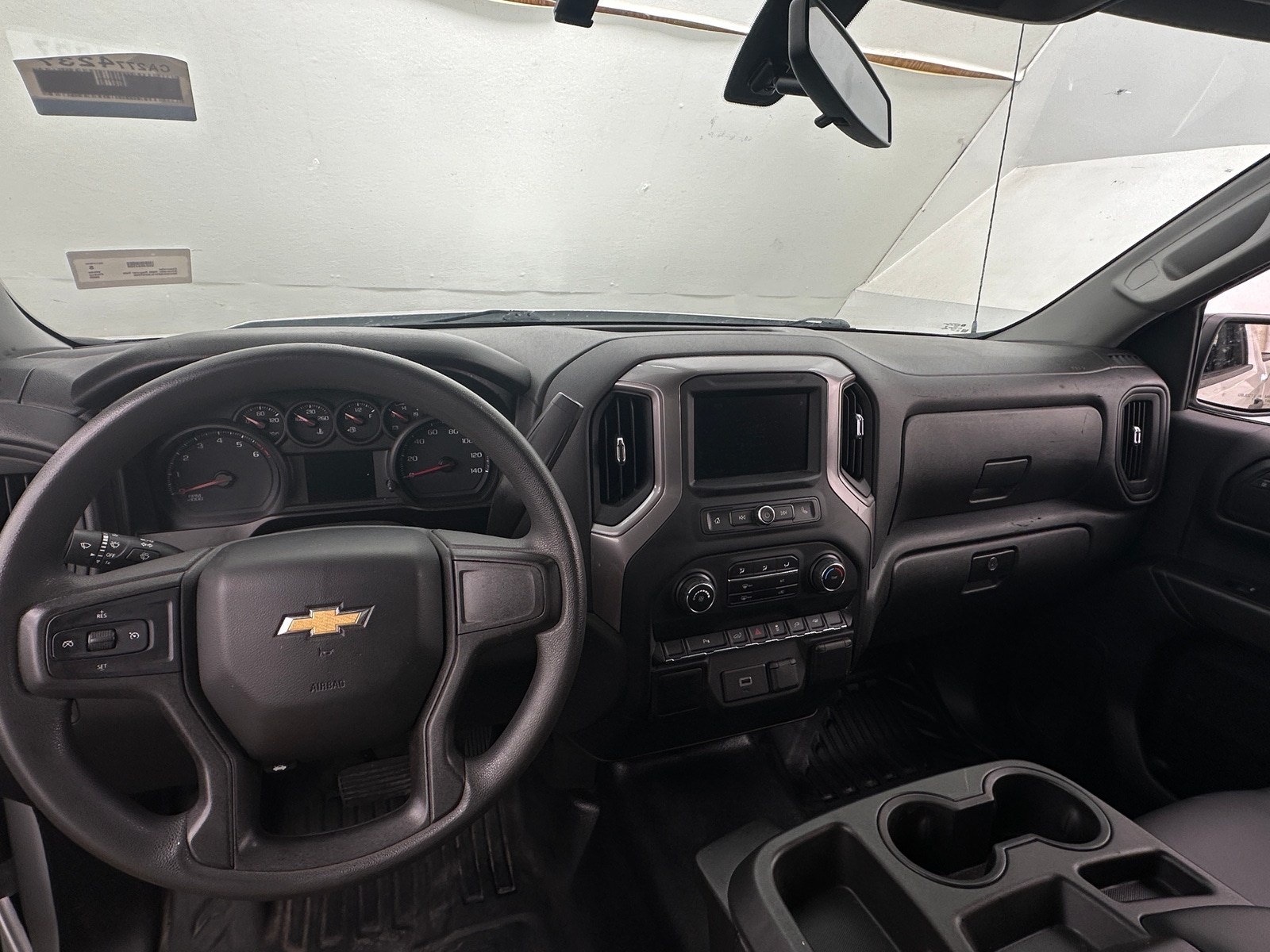 Thumbnail: 2020 Chevrolet Silverado 1500 - 3