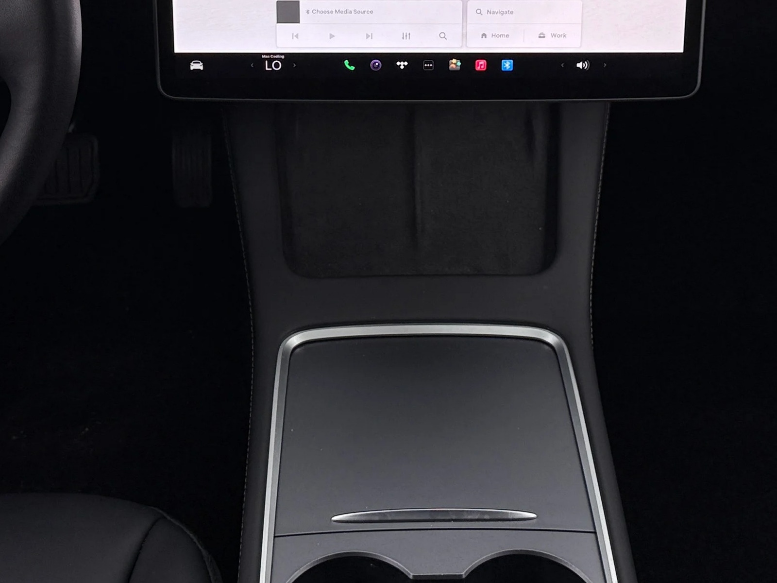 Thumbnail: 2023 Tesla Model 3 - 2