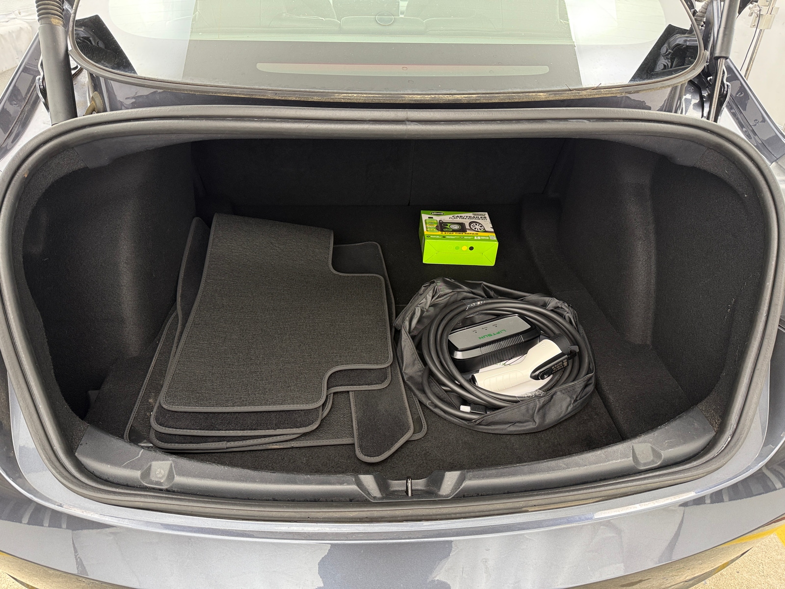 Thumbnail: 2023 Tesla Model 3 - 6