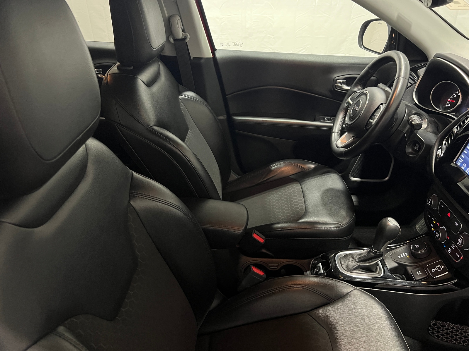 Thumbnail: 2018 Jeep Compass - 2