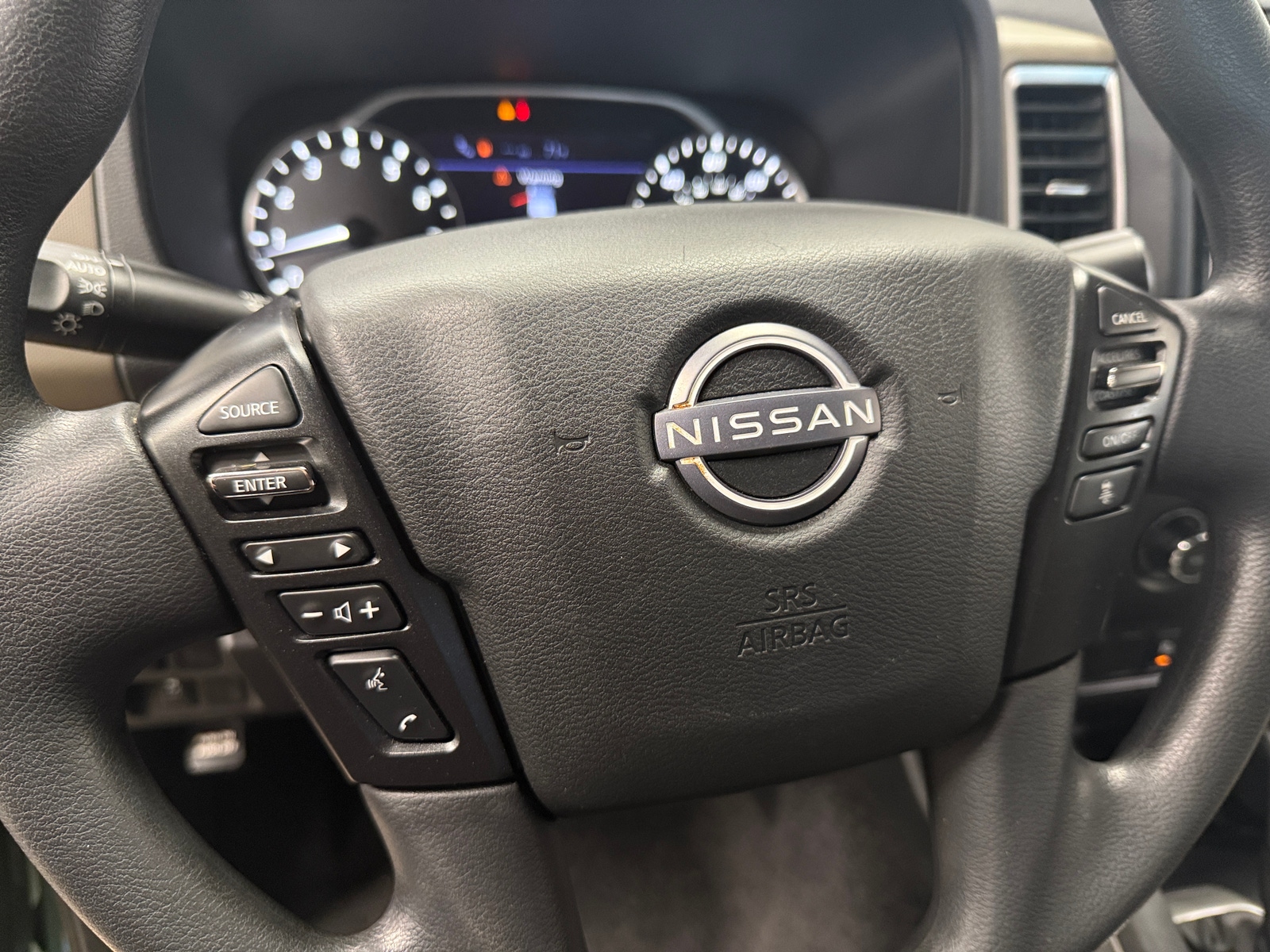 Thumbnail: 2022 Nissan Frontier - 5